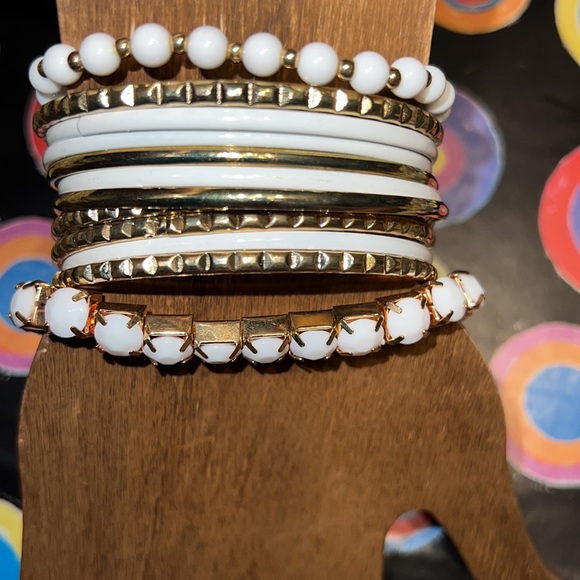 New Fashion Gold-Tone Textured White Enamel & Beaded Bangle Set 12Pcs - Picture 3 of 7